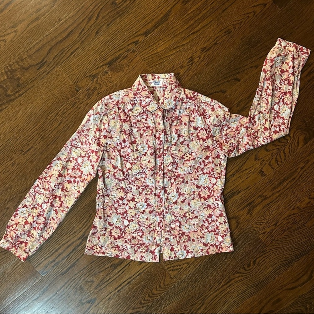 Vintage College Town Floral Blouse – 70s Retro Vibes -S/M